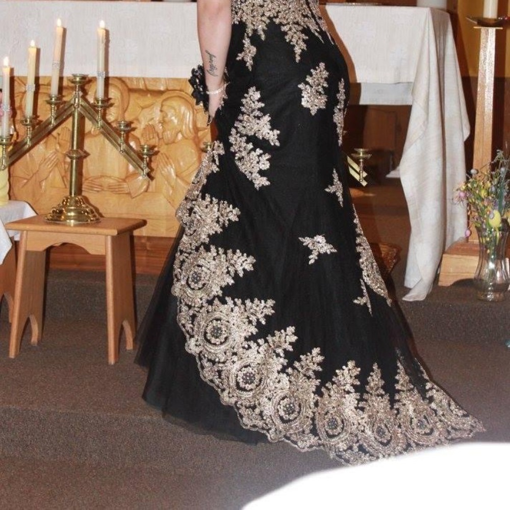 Graduation Dress - Picture 2 of 3